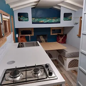 Tiny - With Private Shower In Separate Outbuilding , Nottingham United Kingdom