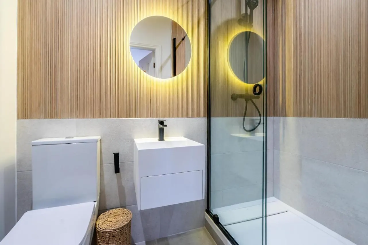 The Lark Apartment York