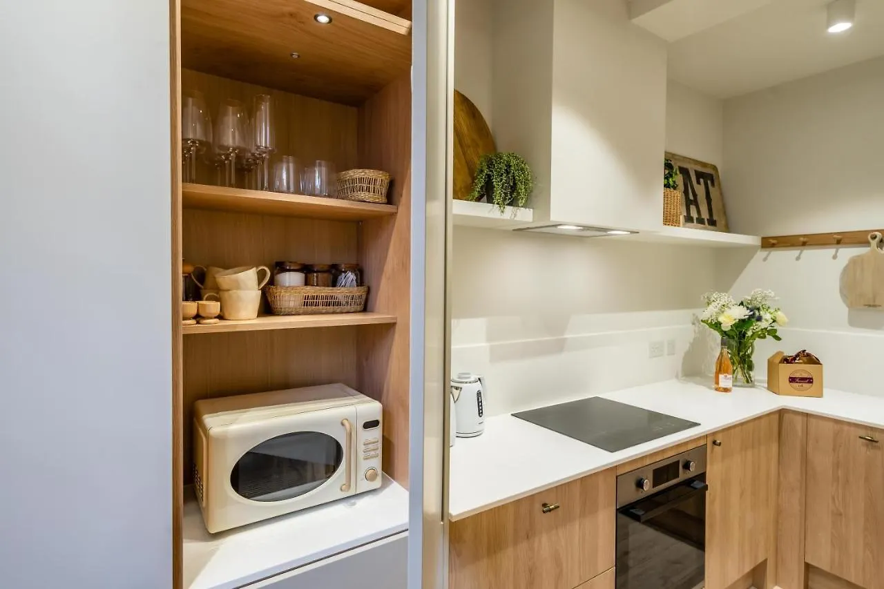 The Lark Apartment York
